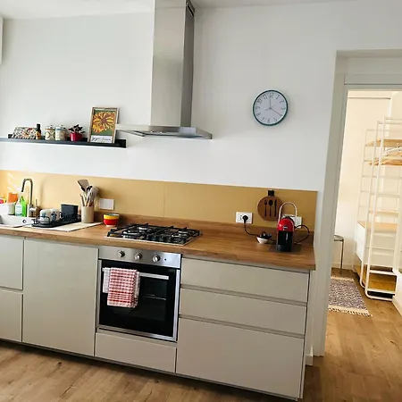 Nuovo Castiglione Apartment *