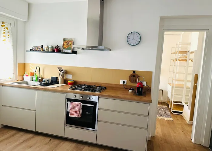 Nuovo Castiglione Apartment *